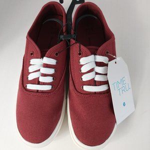 Casual Canvas Upper Women's Shoes Size 6 (USA) Sneakers Wine Color - New